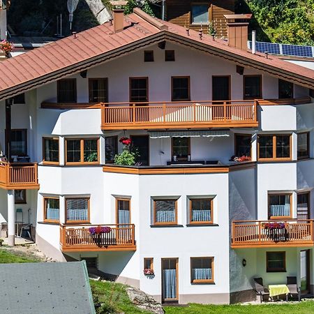 Haus Markus Strolz Sankt Anton am Arlberg Esterno foto