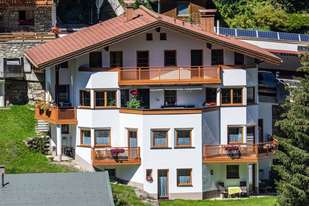 Haus Markus Strolz Sankt Anton am Arlberg Esterno foto